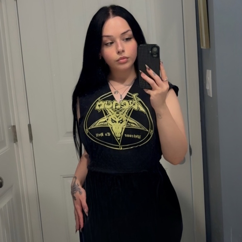 Meet your Posher, Allison